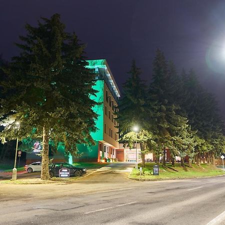 Parkhotel Carlsbad Inn Dalovice Eksteriør bilde
