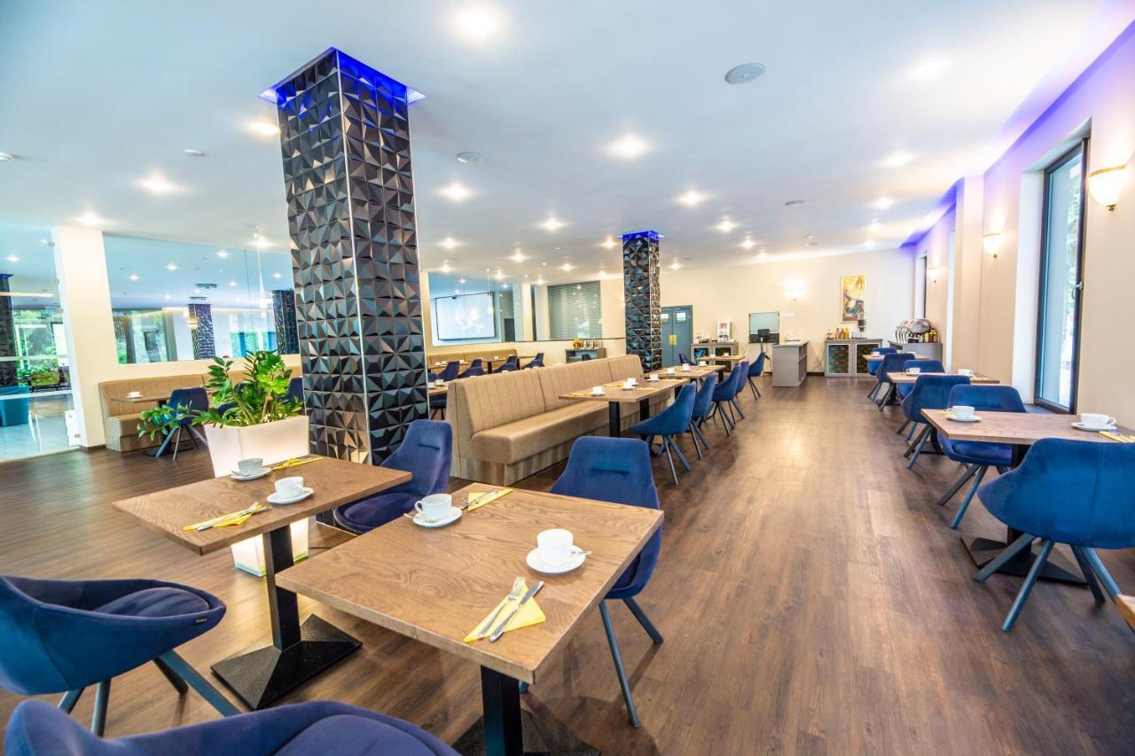 Parkhotel Carlsbad Inn Dalovice Eksteriør bilde